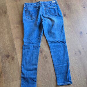 Seven Tummyless High Rise Jeans